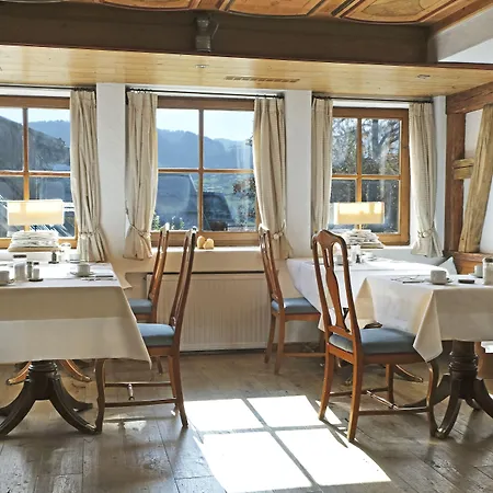 Bayerischer Hof 4*