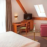 Hotel Bayerischer Hof 4*