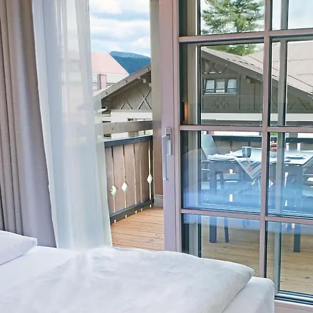 Hotel Bayerischer Hof 4*