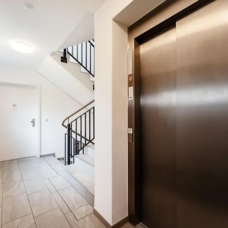 Bayerischer Hof 4*