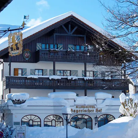 Отель Bayerischer Hof 4*