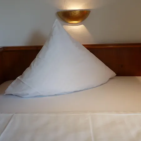Bayerischer Hof 4*