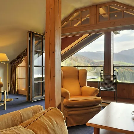 Hotel Bayerischer Hof 4*
