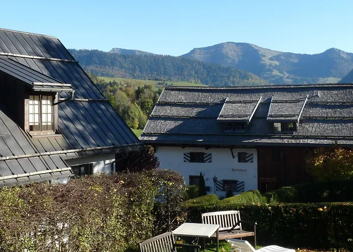 Bayerischer Hof 4*