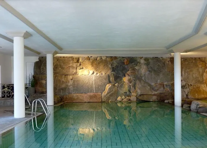 호텔 Bayerischer Hof 4*