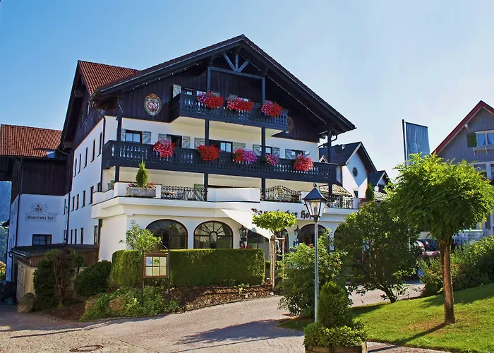 Bayerischer Hof 4*