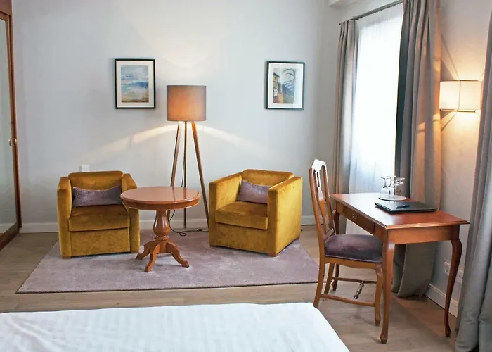 Bayerischer Hof 4*