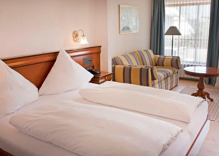 Bayerischer Hof Hotell 4*